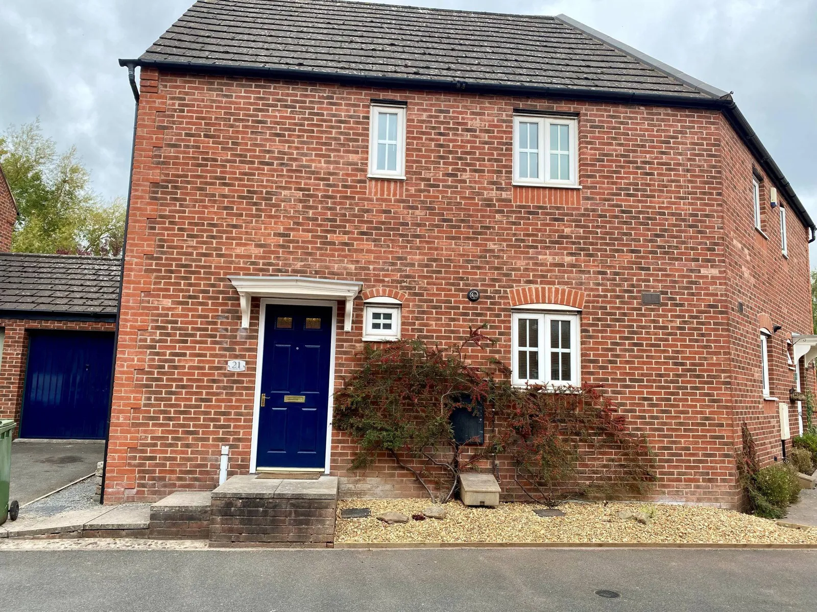 Front 1