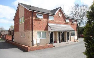 Perrett Walk Kidderminster | NOW LET